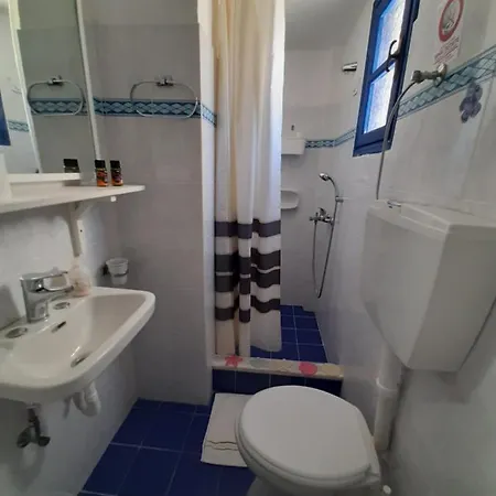 涅菲勒别墅酒店