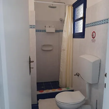 Nefeli Apartman Perísza